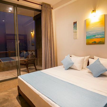 Hotel Beyond The Sea By Ceylonese à Ambalangoda  Extérieur photo